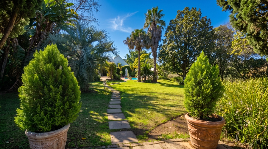 8 Bedroom Property for Sale in Swellendam Western Cape